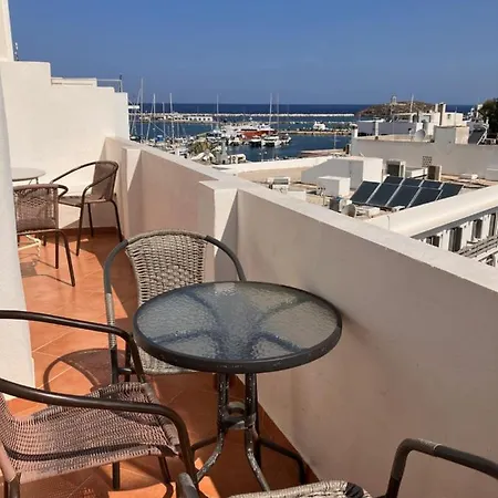 Διαμέρισμα Naxos View *
