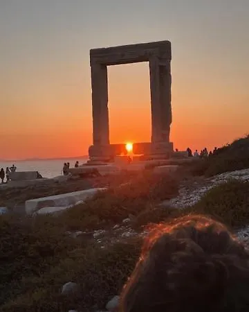 Naxos View شقة *